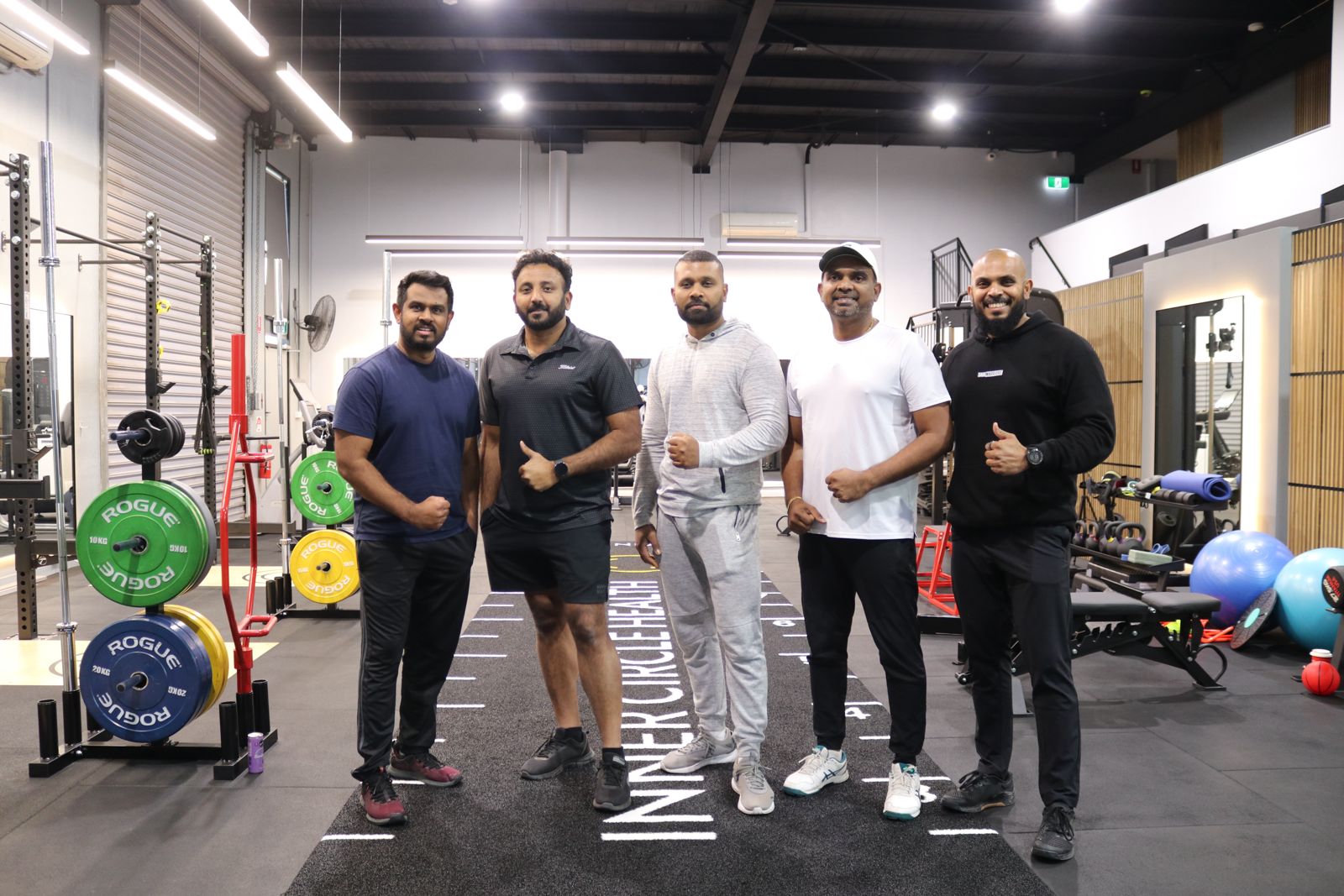 Training group at Inner Circle Health gym